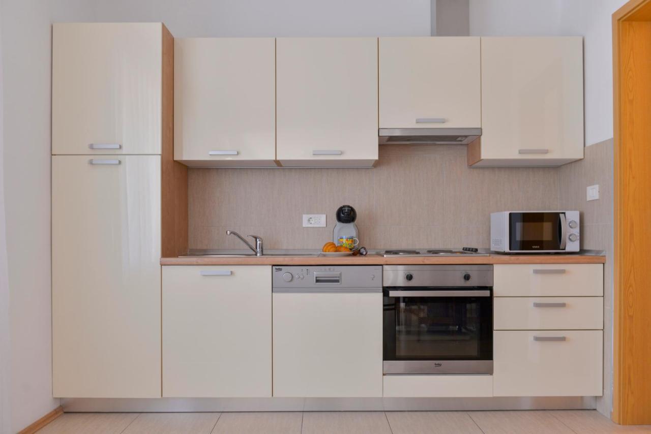 Apartment Piano Rijeka Bagian luar foto