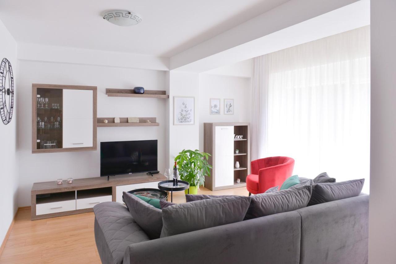 Apartment Piano Rijeka Bagian luar foto